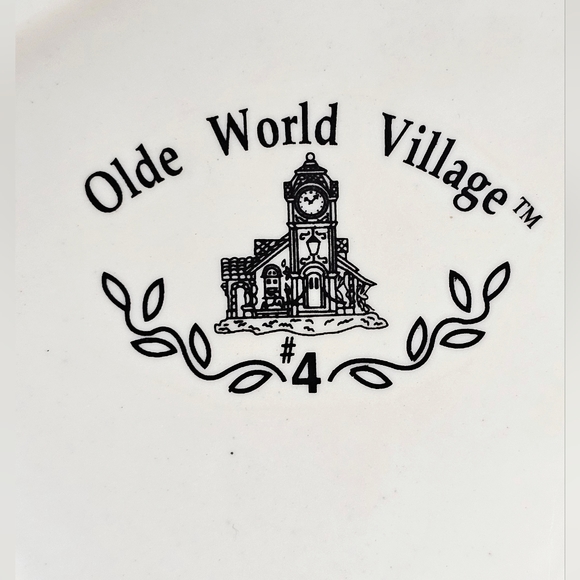 Vintage Clock Tower Porcelain Old World Village #4 The Clocktower - Picture 10 of 13